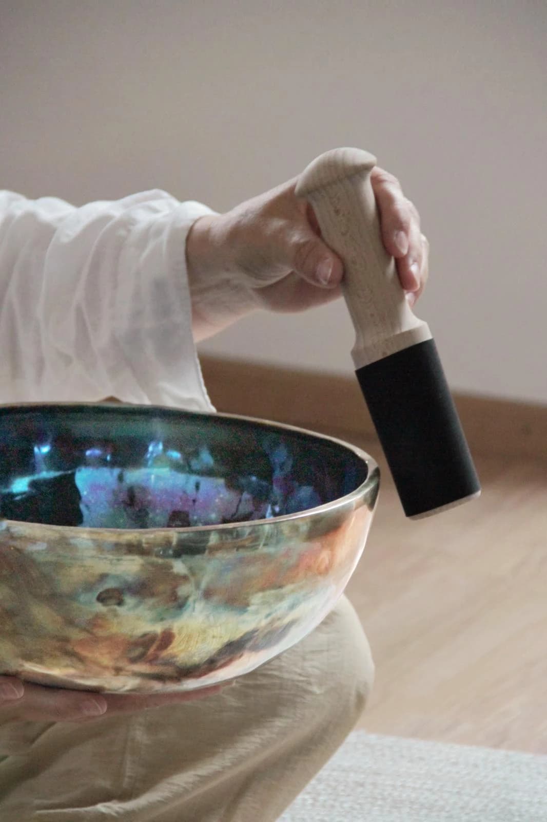 Bol chantant utilisé en thérapie sono-sensorielle